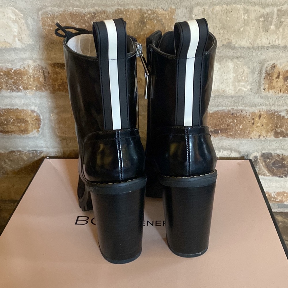 NWT BCBG Generation Pauline combat booties sz 6 Black - Picture 4 of 5